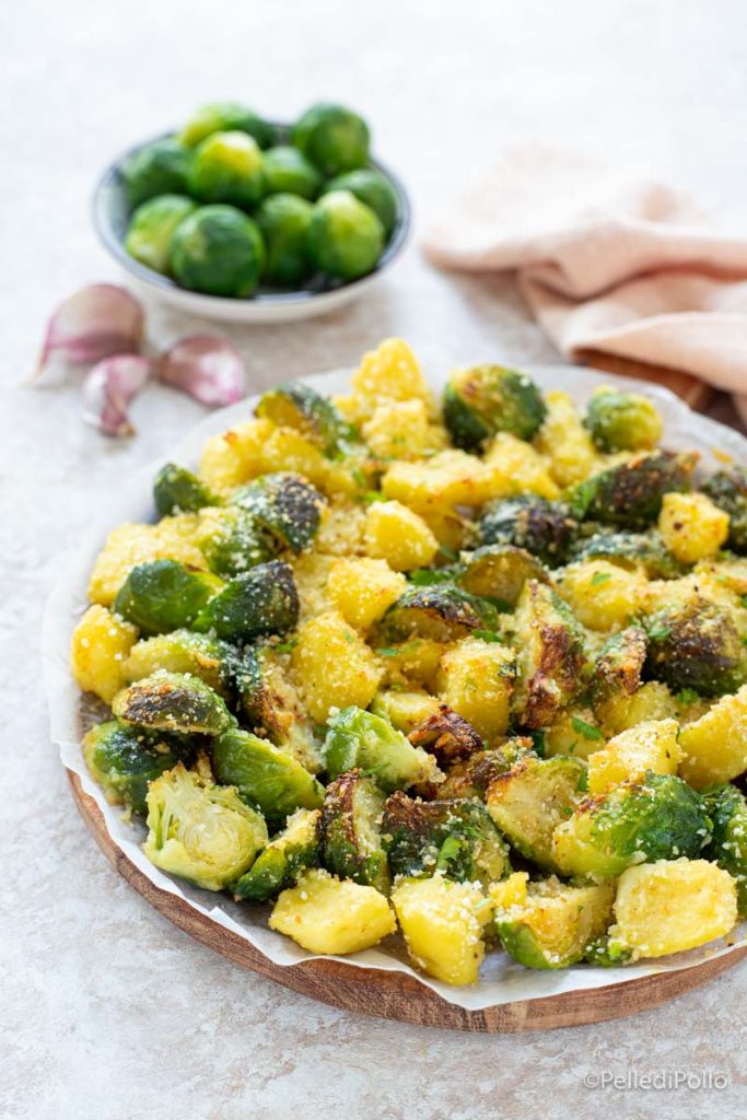 coles de Bruselas gratinadas con patatas