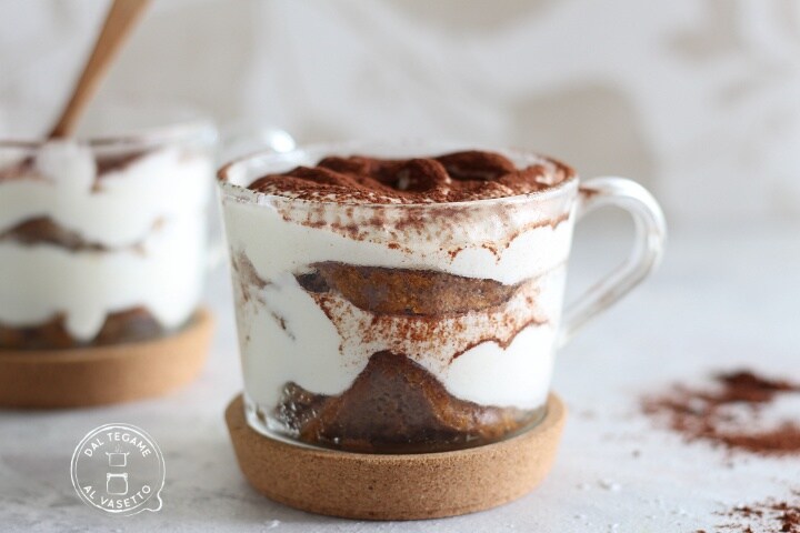 Copa fit de tiramisú