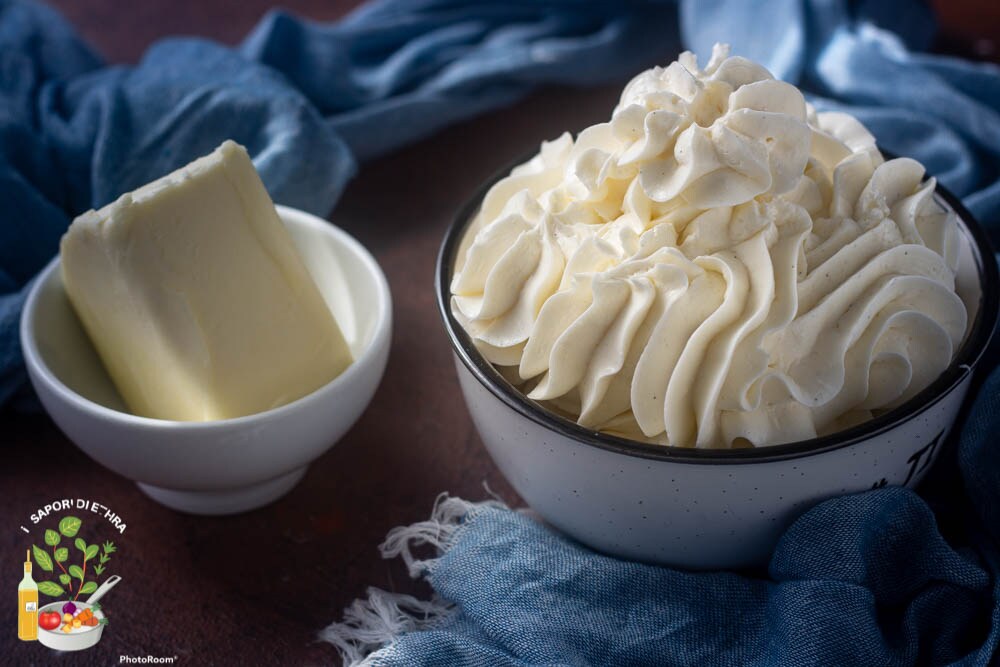 Crema de mantequilla merengada para cubrir tartas