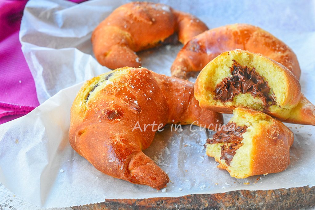 Cruasanes al coco y nutella suaves