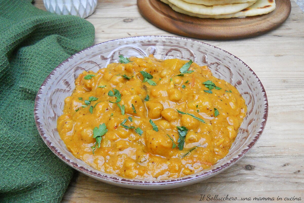 Curry de garbanzos y patatas