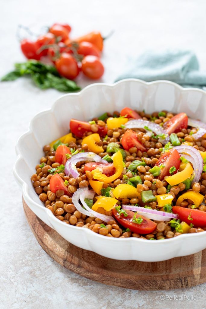 ensalada de lentejas de verano y verduras