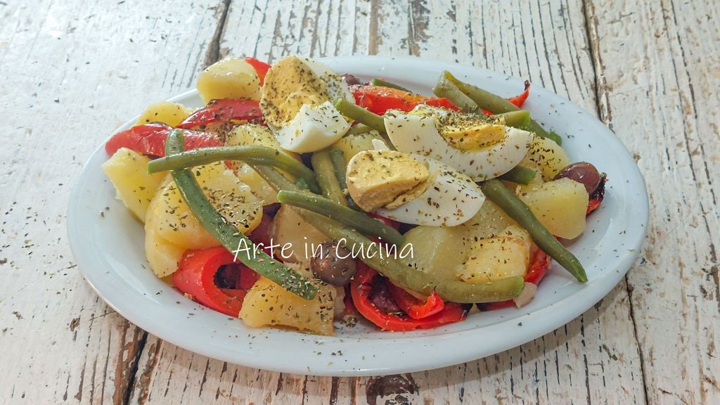ENSALADA DE PATATAS Y PIMIENTOS