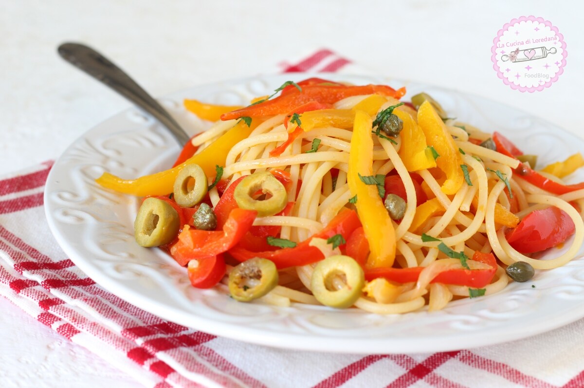 ESPAGUETIS CON PIMIENTOS el primer plato del verano