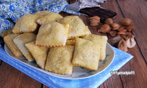 Raviolis dulces con frutos secos