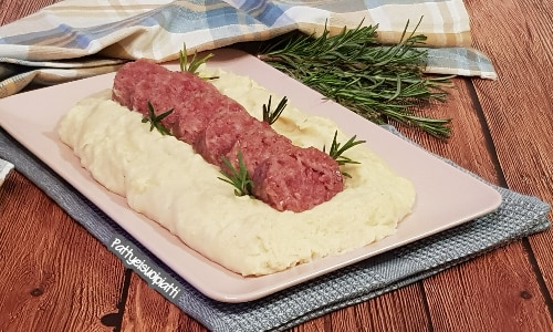 Cotechino fresco con puré de patatas