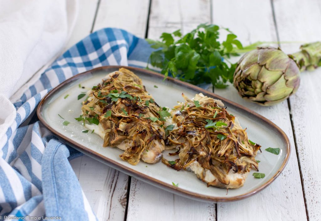 filetes de lubina en costra de alcachofas