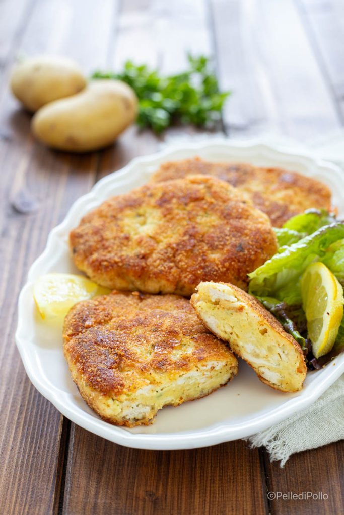 filetes con pechuga de pollo y patatas