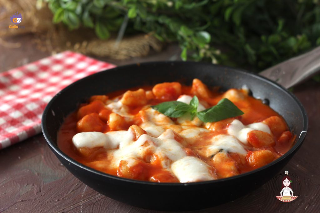 Gnocchi a la sorrentina en sartén