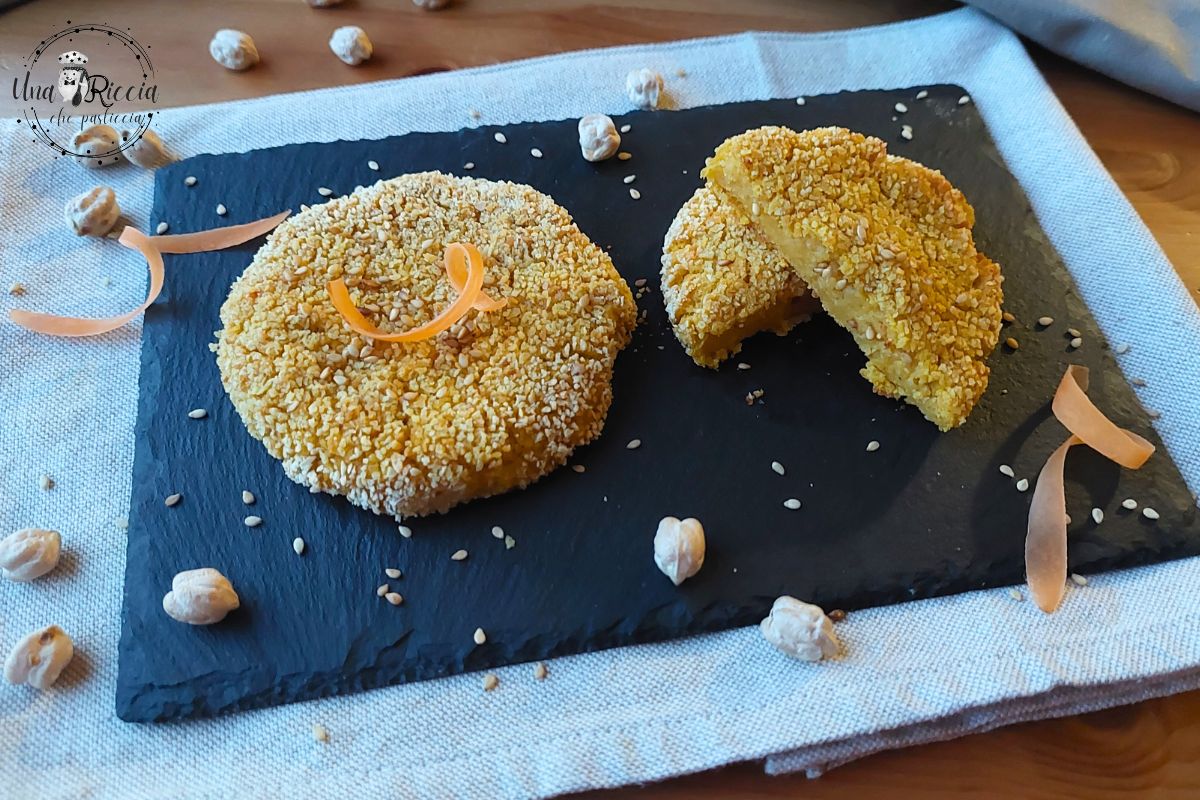 Hamburguesa de garbanzos y pecorino