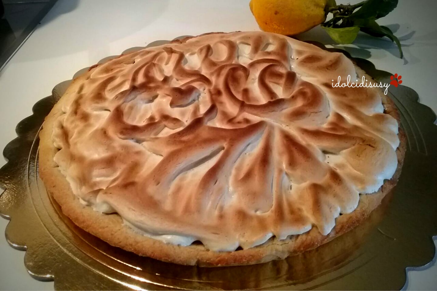 Tarta de merengue con lemon curd