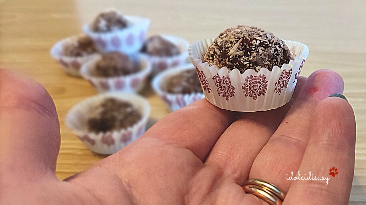 Trufas de coco y cacao