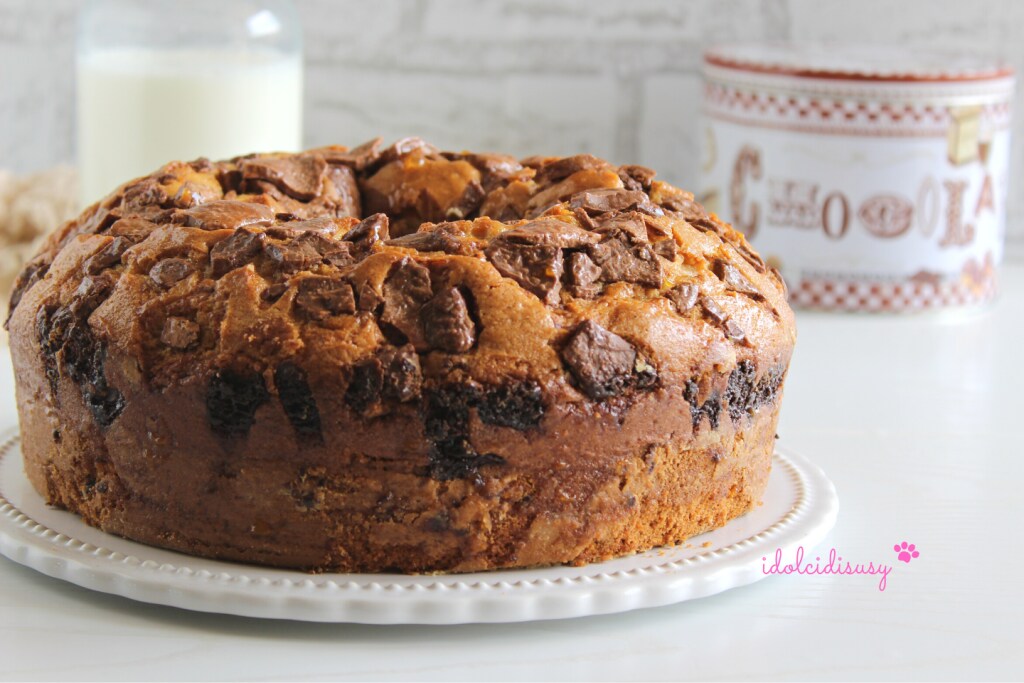 idolcidisusy Bizcocho con trozos de chocolate