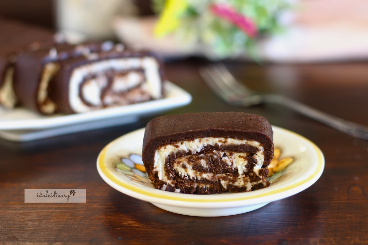 Rollo de chocolate sin cocción