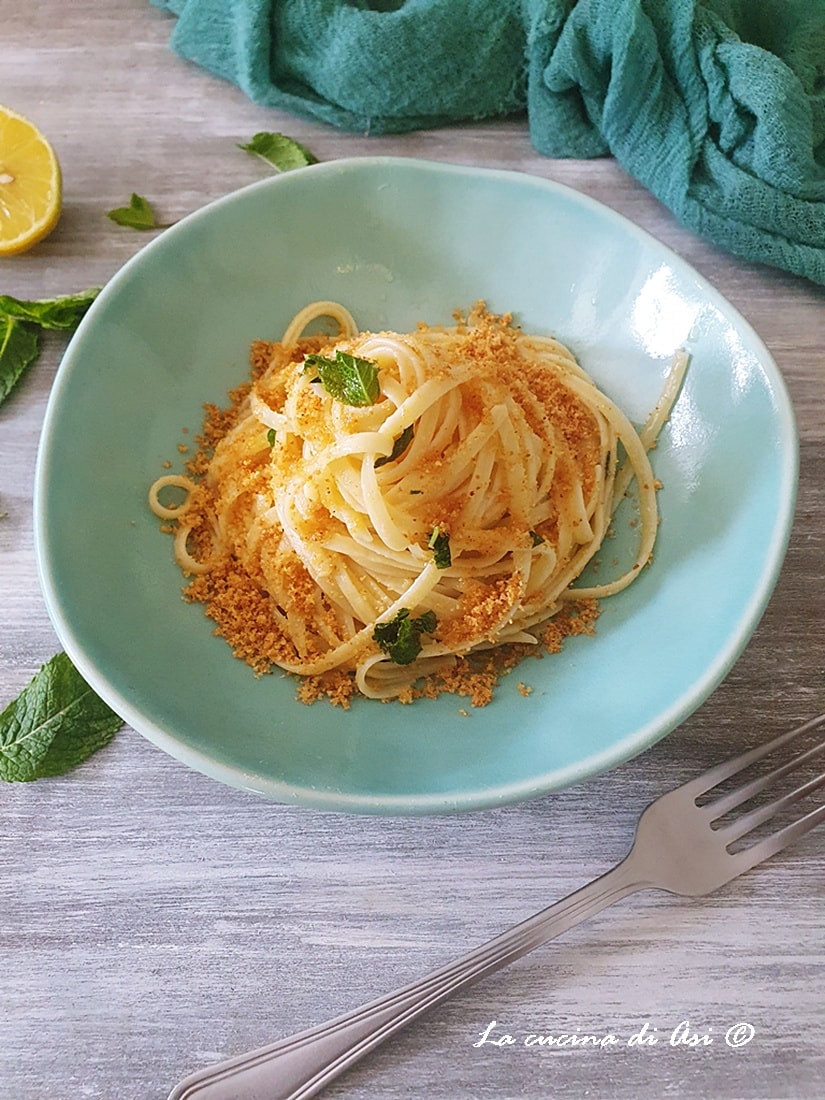 Linguine con mantequilla salada, limón, menta y pan rallado – Primer plato fresco y aromático