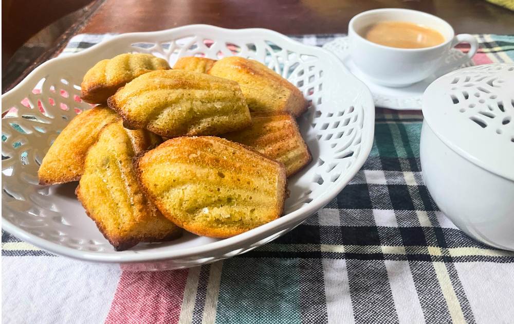 Madeleines al pistacho