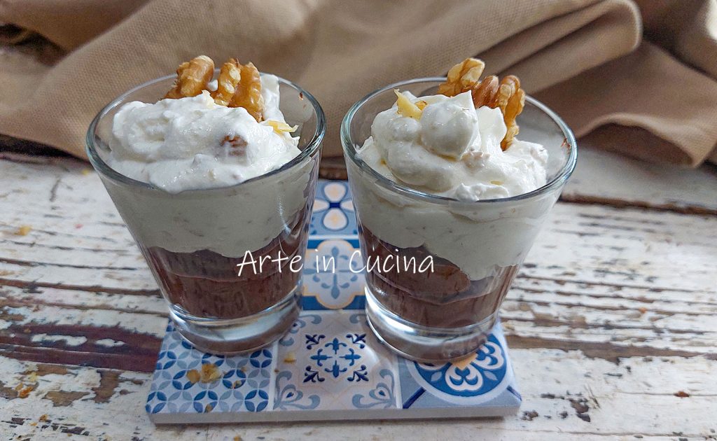 MOUSSE DE NUECES y CHOCOLATE