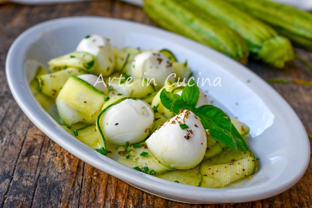 Mozzarella con calabacín entrante o segundo frío