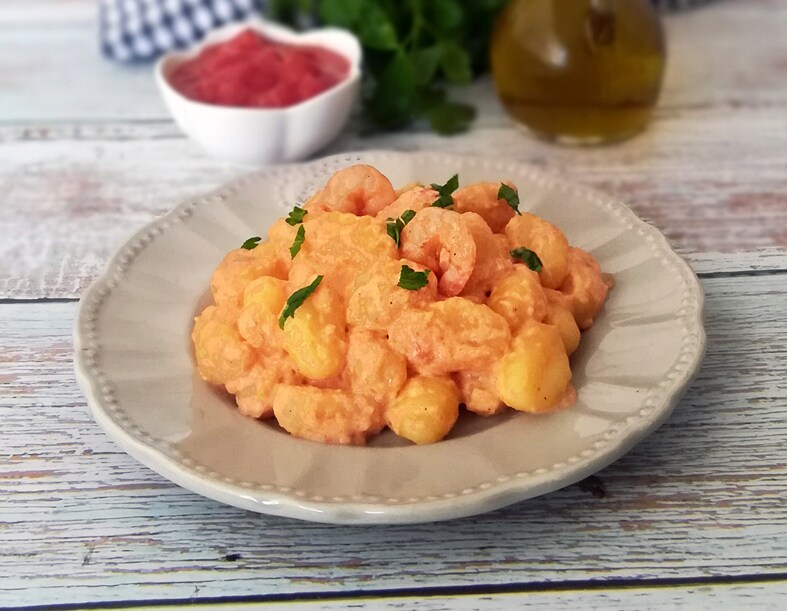 ÑOQUIS CREMOSOS CON GAMBAS