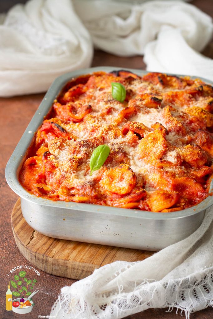 Orecchiette gratinadas de Santu Ronzu/ típico salentino