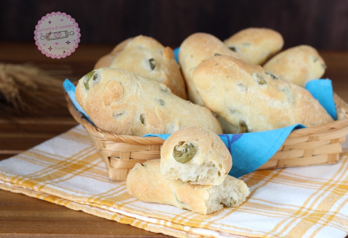PANECILLOS CON ACEITUNAS los más ricos que habéis probado