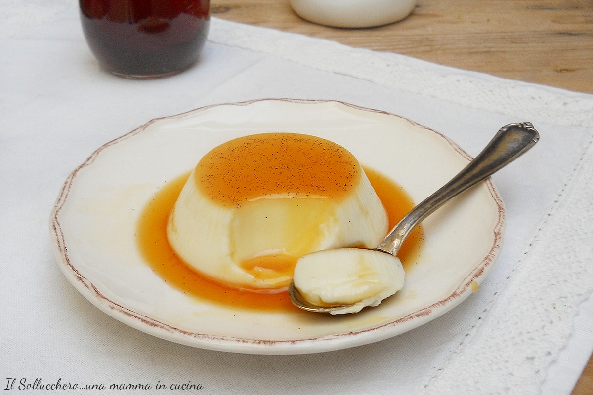 Panna cotta al caramelo
