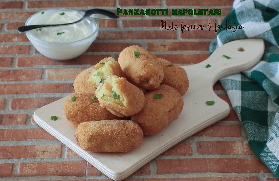 Panzarotti o croquetas de patatas. Receta típica de Campania