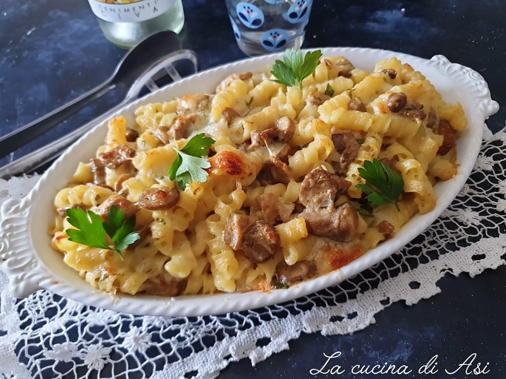 pasta al horno blanca con champiñones y provola