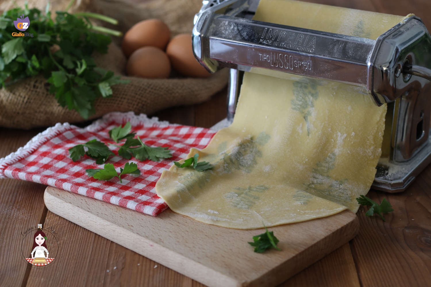Pasta con hojas de perejil