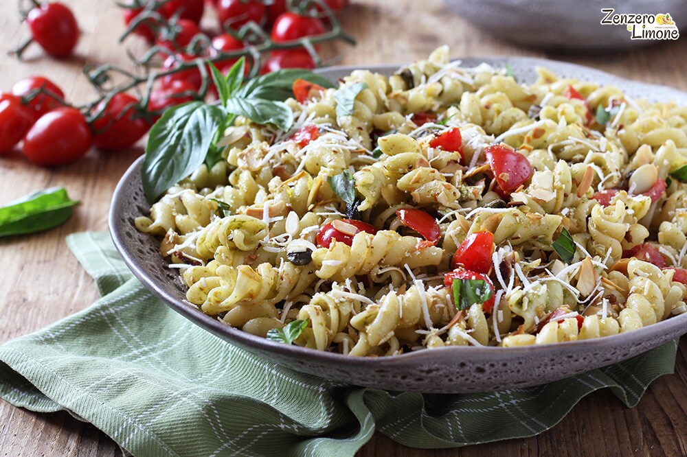 Pasta fría a la ligure con toque mediterráneo