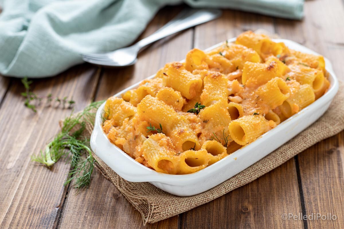 Pasta al horno con salmón ahumado