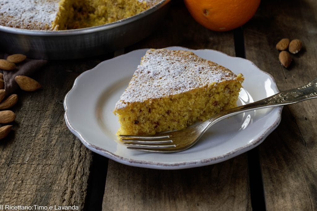 pastel de maíz y naranja