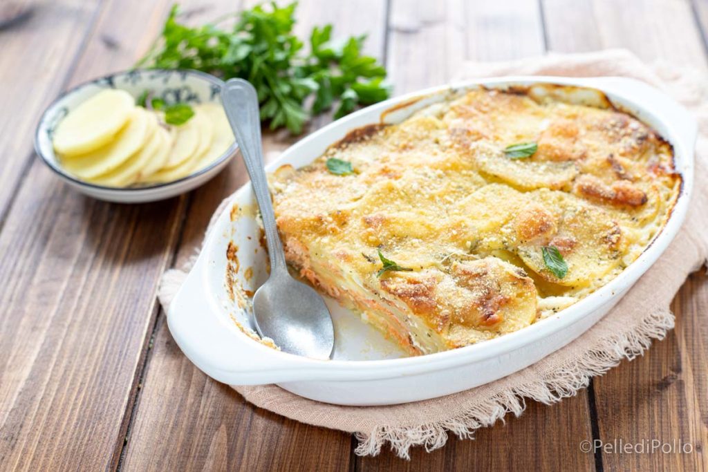 pastel de patatas y salmón ahumado
