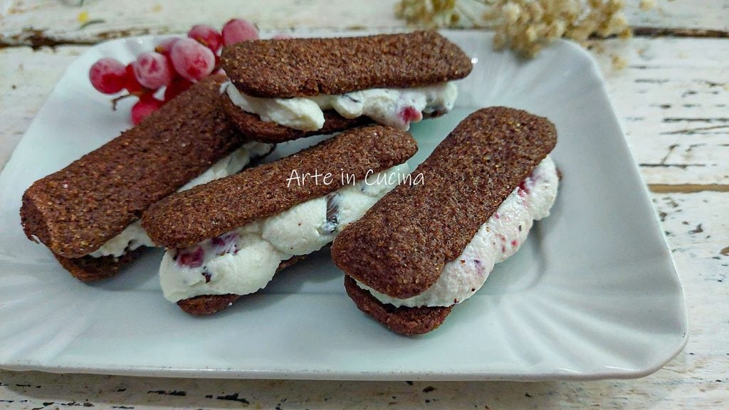 PAVESINI con MASCARPONE fresas y chocolate