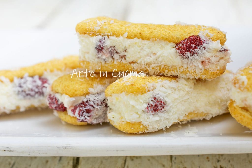 PAVESINI con FRESITAS nata y coco