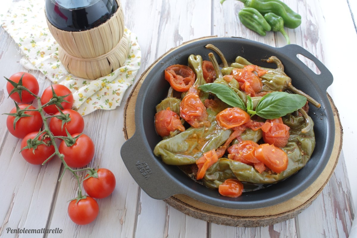 Pimientos fritos con tomate