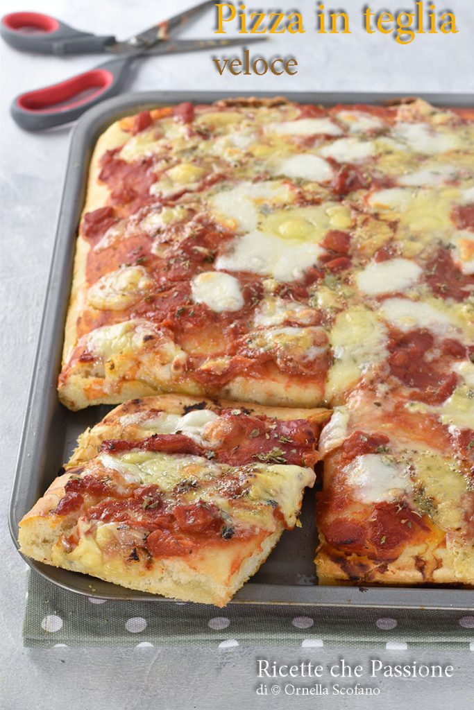 pizza rápida en bandeja fácil y rápida