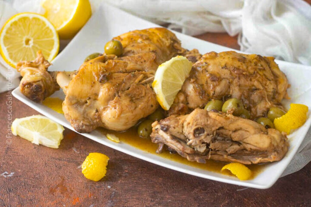 Pollo en cazuela aromatizado al limón