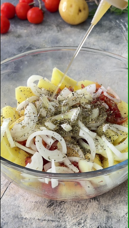 pollo con patatas al horno