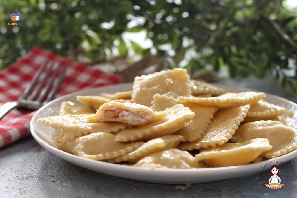 Ravioli de salmón