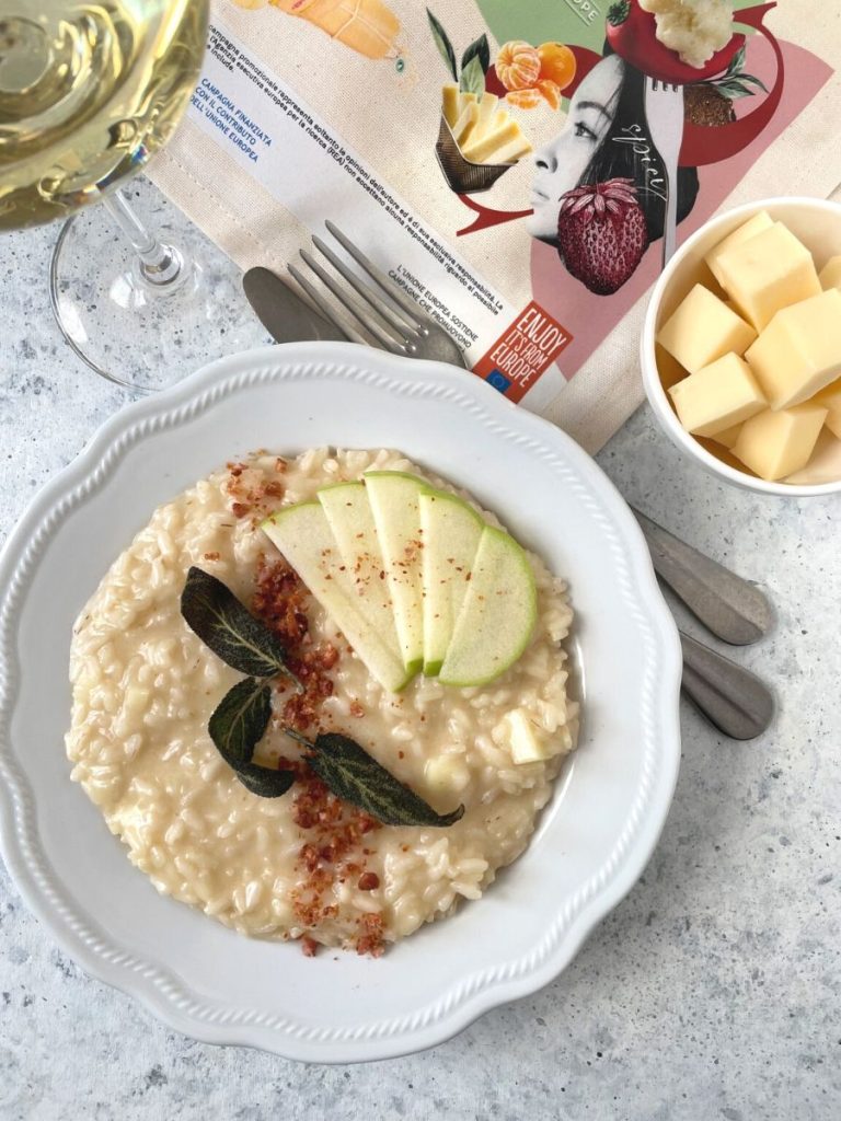 Risotto con Provolone Valpadana DOP y manzana verde