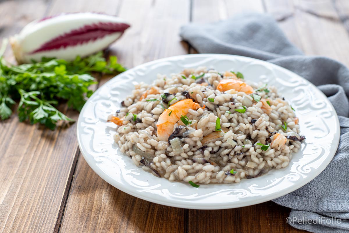 Risotto con gambas y achicoria