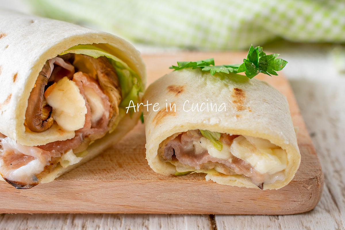 Rollo de piadina con berenjenas