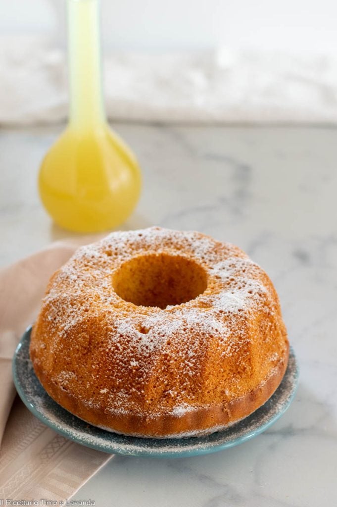 rosquilla esponjosa al limoncello
