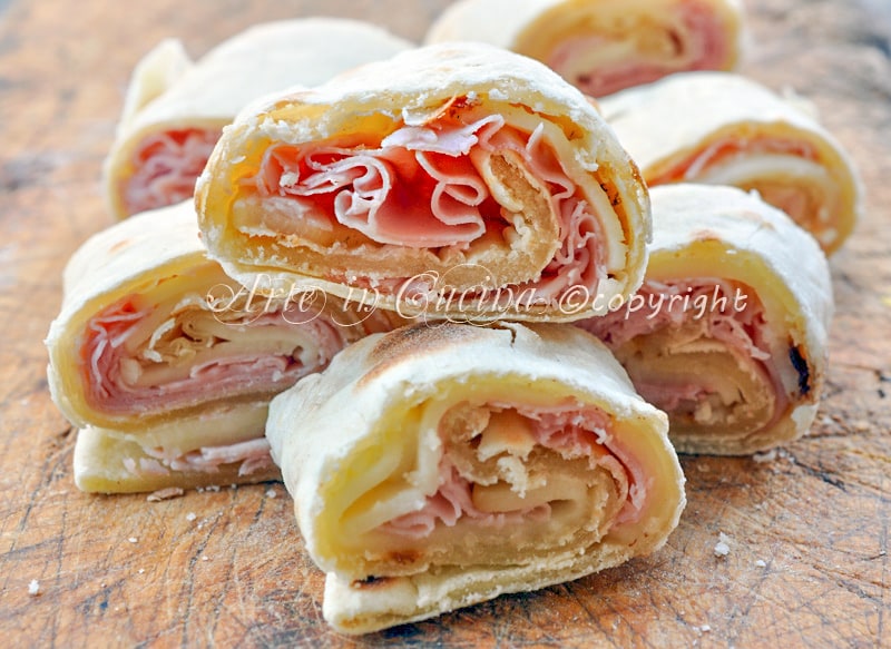 Rulos de piadina fáciles y rápidos receta vickyart arte en cocina