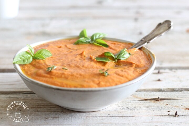 Salsa de pimientos y feta
