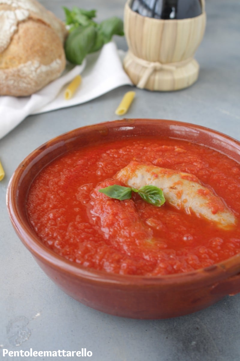 Salsa lista pimientos y aceitunas
