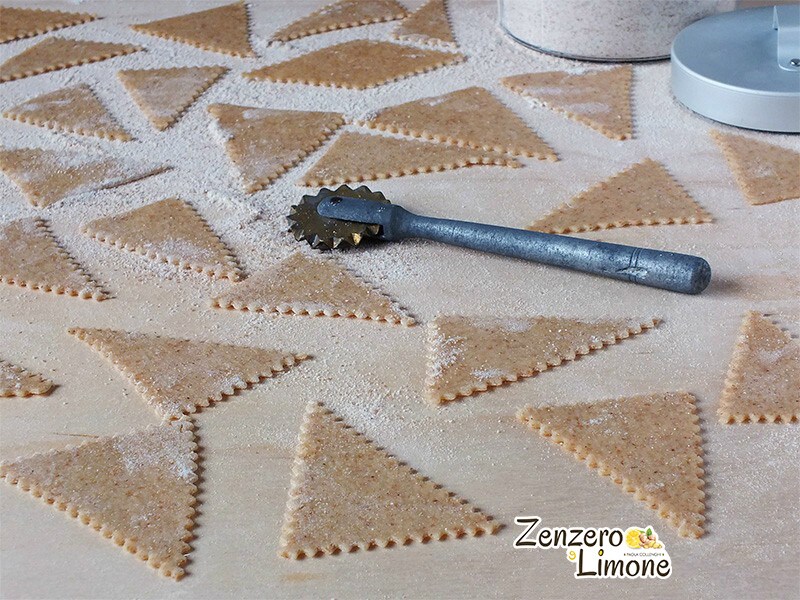 Straccetti integrali, receta de pasta fresca