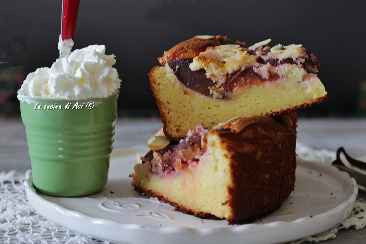 Tarta de requesón con ciruelas y alchermes sin harina mantequilla aceite