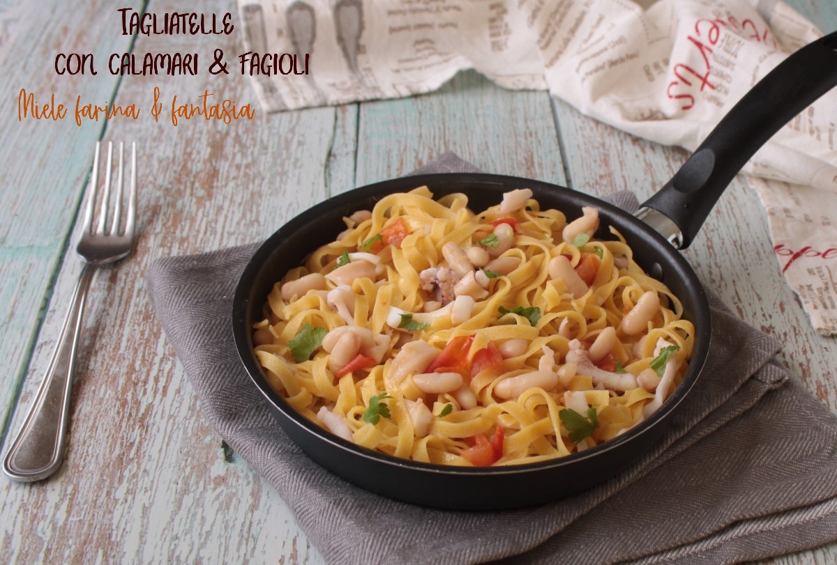 Tagliatelle con calamares y judías